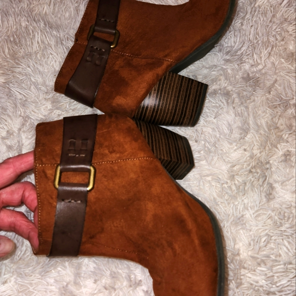 Womens ankle boots